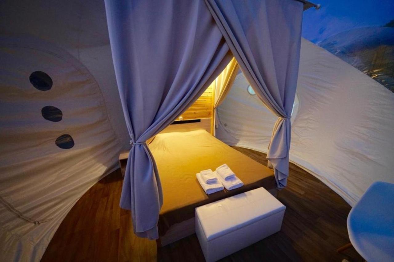 Bubble Tent Hotel Nea Moudania Eksteriør billede